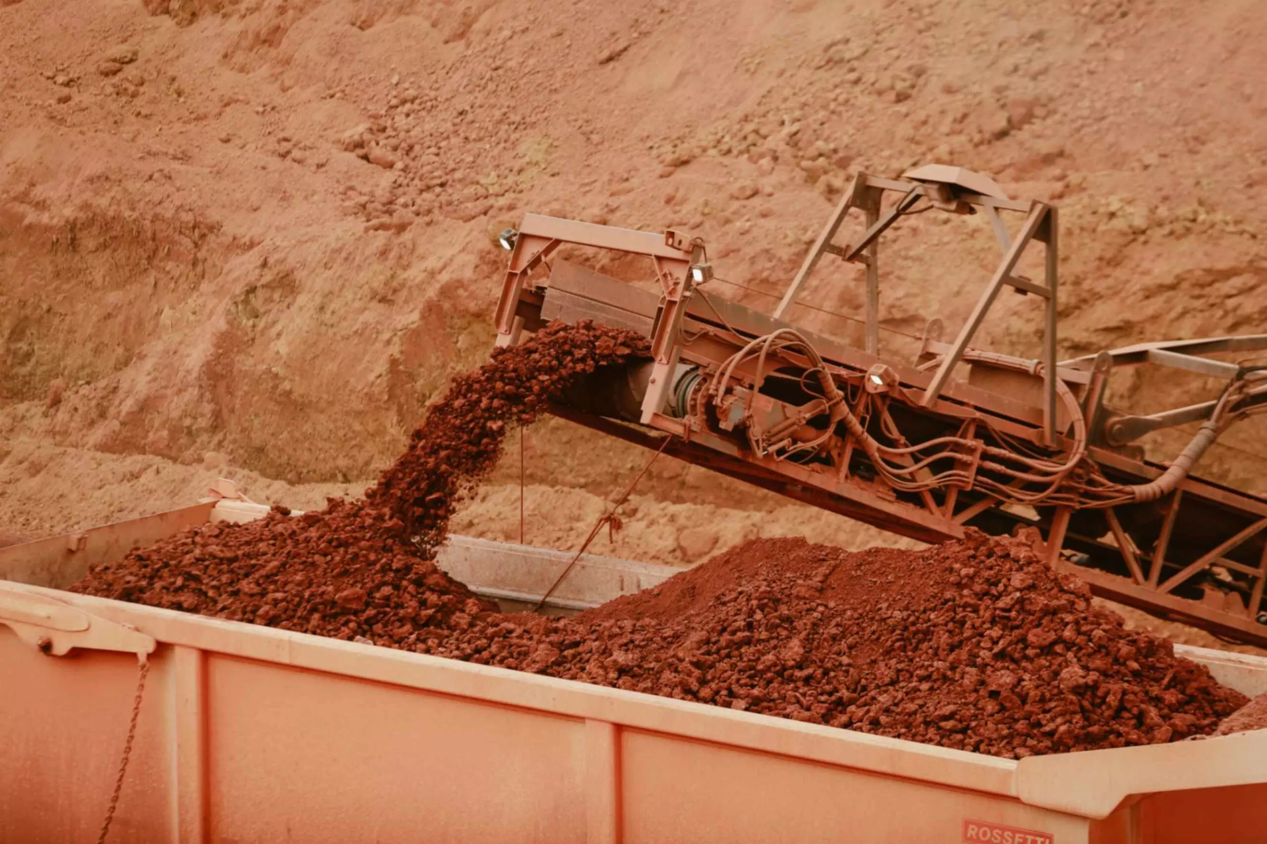 Brazilian Rare Earths leva projeto baiano de bauxita e gálio à bolsa australiana